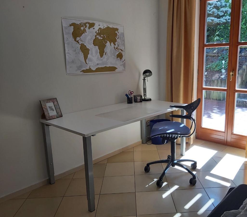 Waldwinkel Apartment ทรอยช์ทลิงเงน ภายนอก รูปภาพ